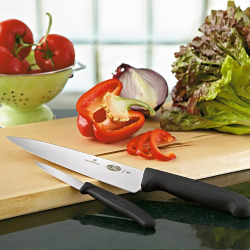 چاقوهای اشپزخانه ویکتورینوکس چاقوهای آشپزخانه Victorinox سوئیس: ست سرآشپز، چاقوهای فیلهکن، استیک خوری، نان، ساتور و سرامیکی با تیغههای فولاد ضدزنگ. خرید با ضمانت اصالت کالا از فروشگاه اینترنتی ویکتولز.